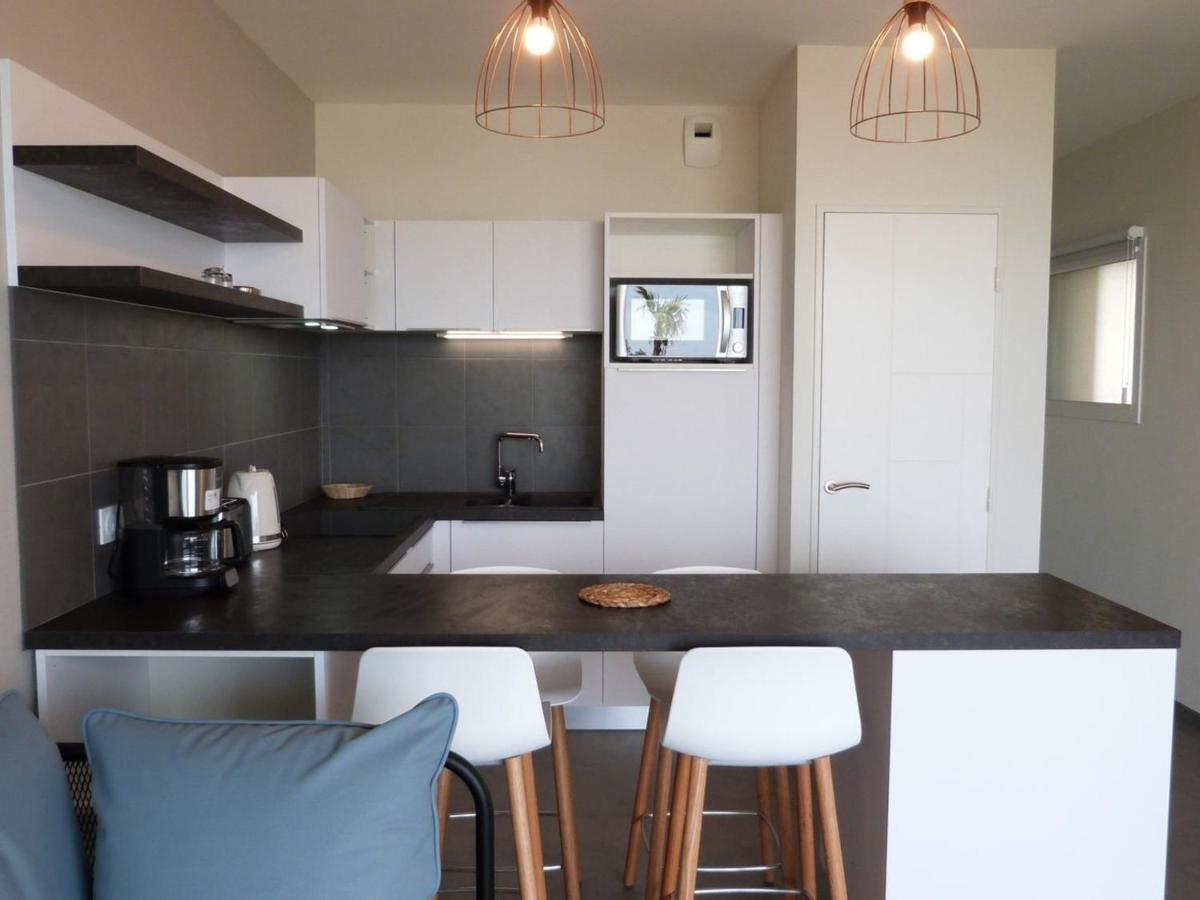 Appartement Pour 4 Pers Avec Terrasse, Jardin, Piscine Et Acces - Animaux Admis - Fr-1-194-218 La Tranche-sur-Mer